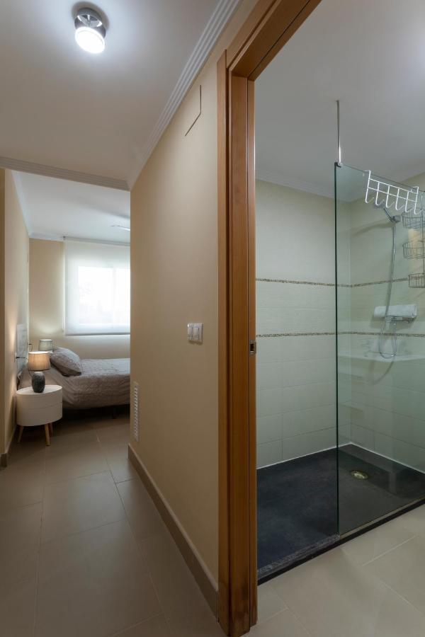 Brisas B2, 2 Dormitorios, Playa A 50M, By Bookin데니아 외부 사진